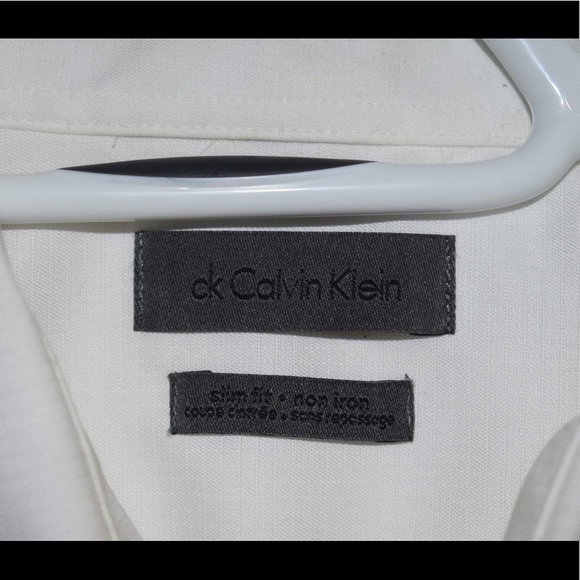 Calvin Klein shirt - Picture 3 of 3